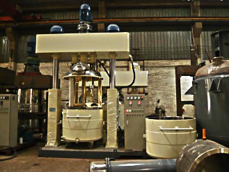 捏合機|攪拌機|化工設(shè)備|混合設(shè)備|反應(yīng)設(shè)備|分散機|錐形混合機